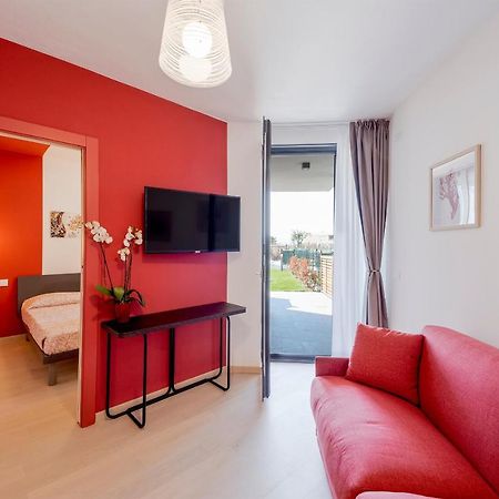 Aregai Marina Exclusive Seaside Apartments Santo Stefano al Mare Exterior photo