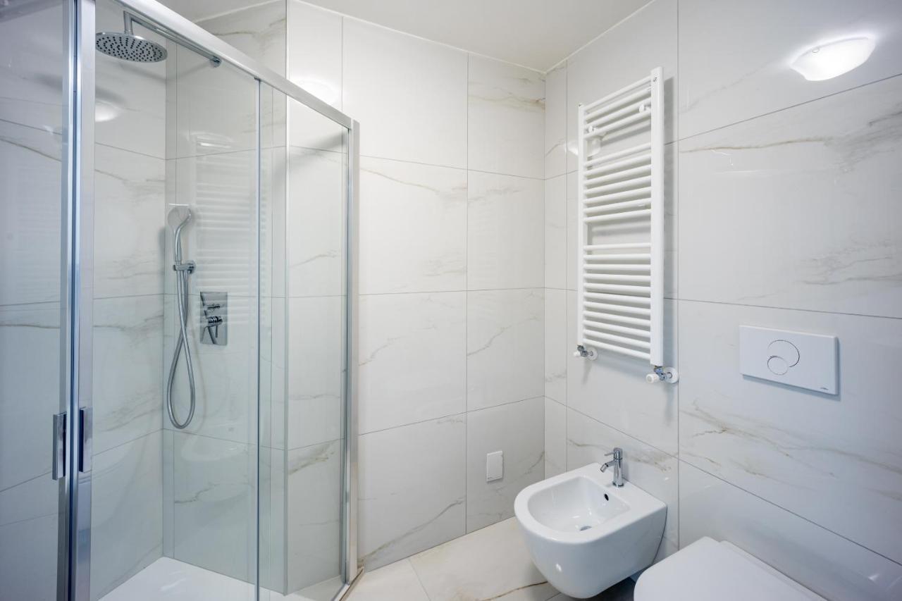 Aregai Marina Exclusive Seaside Apartments Santo Stefano al Mare Exterior photo
