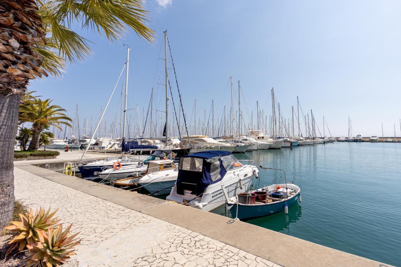Aregai Marina Exclusive Seaside Apartments Santo Stefano al Mare Exterior photo